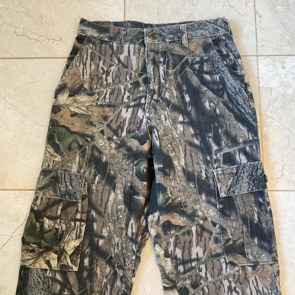 Camo hunting pants, Zip & button, side, back and leg pockets, soft, Size XS - Picture 2 of 14